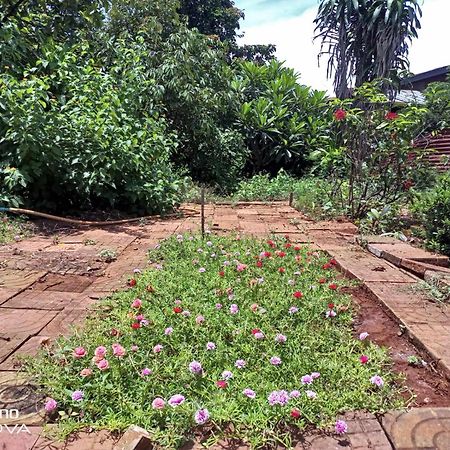 BanlungFamilyhouse & Trekking公寓 外观 照片